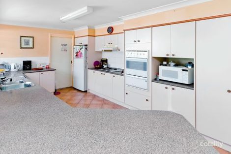 Property photo of 5 Elder Close Kanwal NSW 2259