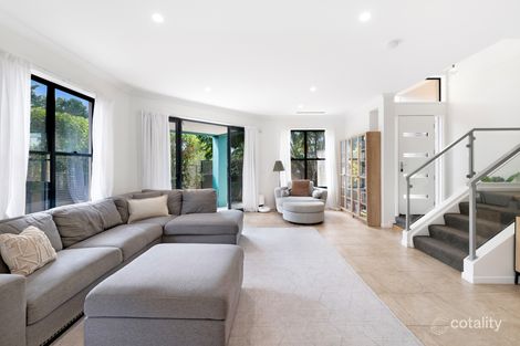 Property photo of 3100 The Boulevarde Carrara QLD 4211