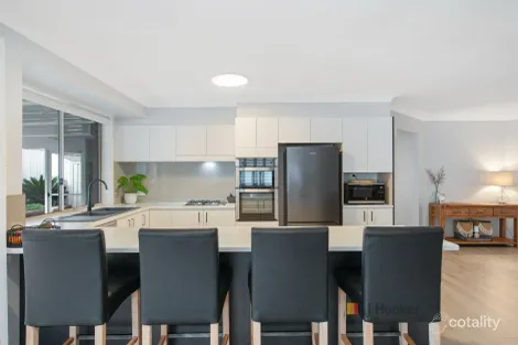 Property photo of 2 Nicoli Close Buff Point NSW 2262