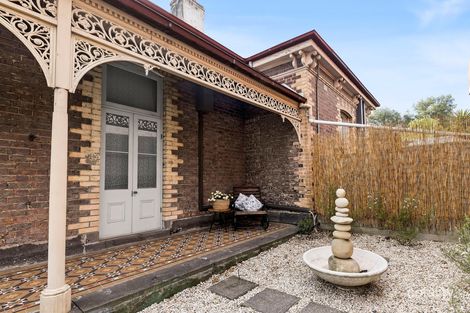 Property photo of 40 The Parade Ascot Vale VIC 3032