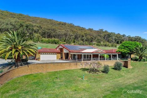 105 Gardenhill Rd, Launching Place, VIC 3139