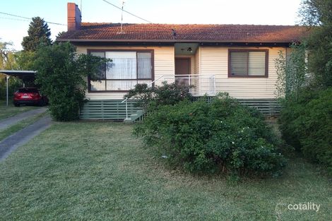 60 Summerhill Rd, Reservoir, VIC 3073