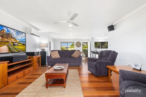 Property photo of 33 Tingira Terrace Scarness QLD 4655