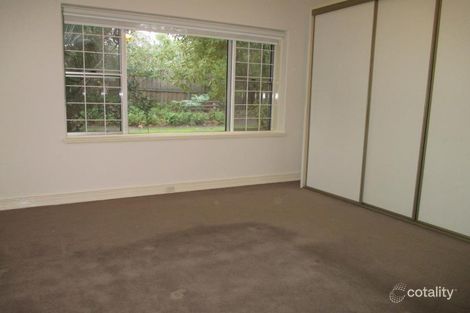 Property photo of 2/8 Meadow Street St Kilda East VIC 3183