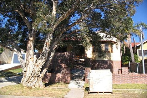 27 Chilcott St, Lambton, NSW 2299