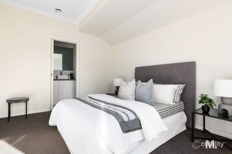 Property photo of 9/6 Strathconnon Square Tullamarine VIC 3043