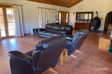 Property photo of 25 Gospers Lane Peak Hill NSW 2869