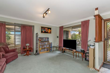 Property photo of 5 Meadow Court Cooloongup WA 6168