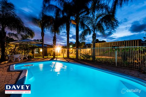 12 Trafalgar Gdns, Marangaroo, WA 6064