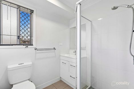 Property photo of 5 Larissa Way Urangan QLD 4655