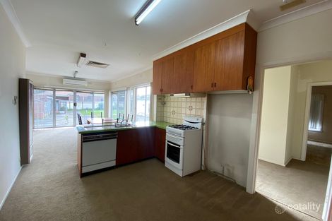 Property photo of 12 Barton Street Reservoir VIC 3073