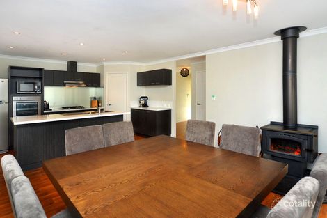 Property photo of 124 Barton Drive Australind WA 6233