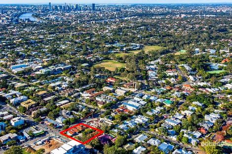 Property photo of 25 Clarence Road Indooroopilly QLD 4068