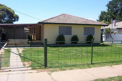 201 Fernleigh Rd, Ashmont, NSW 2650