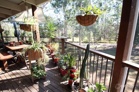 19 Middle St, Esk, QLD 4312