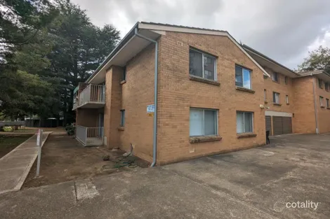 2/4 JOHN TIPPING GR, PENRITH, NSW 2750