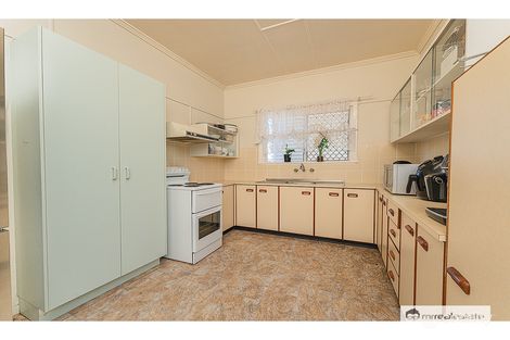 Property photo of 16 Tung Yeen Street Park Avenue QLD 4701