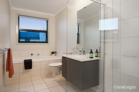 Property photo of 15 Stadium Circuit Mulgrave VIC 3170