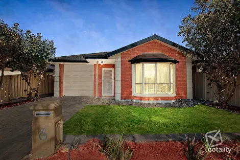 Property photo of 40 Tarranna Avenue Park Holme SA 5043
