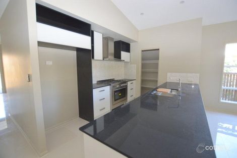 Property photo of 31 Parkland Drive Springfield Lakes QLD 4300