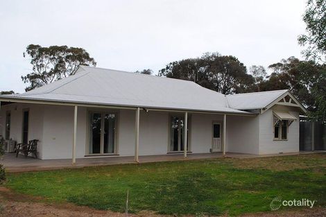 420 Moylan Rd, Cosgrove, VIC 3631