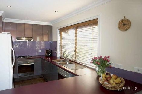Property photo of 32 Kinross Street Hampton East VIC 3188