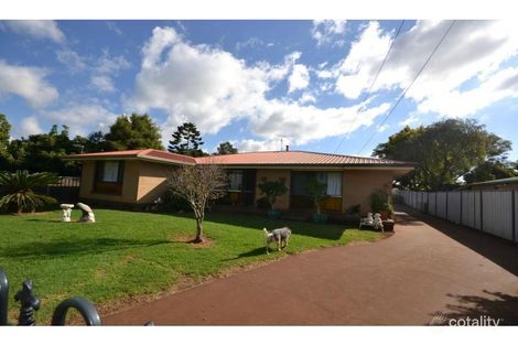 28 Nugent Cres, Wilsonton, QLD 4350