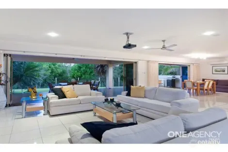 Property photo of 4 Attenuatta Place Noosaville QLD 4566