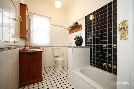 Property photo of 4 Callander Street Hughesdale VIC 3166