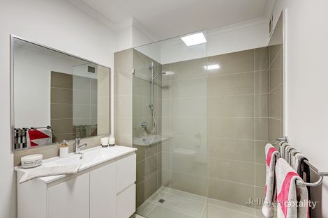 Property photo of 9/22-36 Anderson Street Templestowe VIC 3106