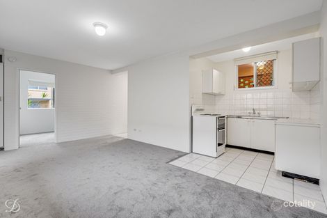 Property photo of 4/66 Junction Road Clayfield QLD 4011