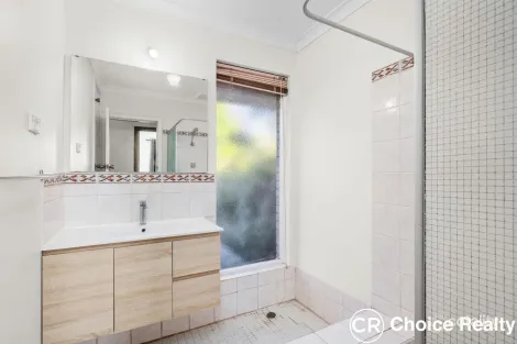Property photo of 28 Olga Road Maddington WA 6109