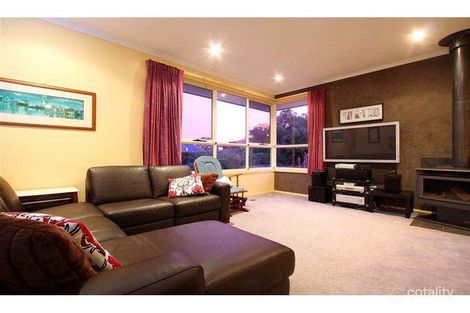 Property photo of 9 Nolan Close Bundoora VIC 3083