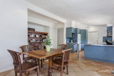 Property photo of 98 Walker Crescent Narrabundah ACT 2604