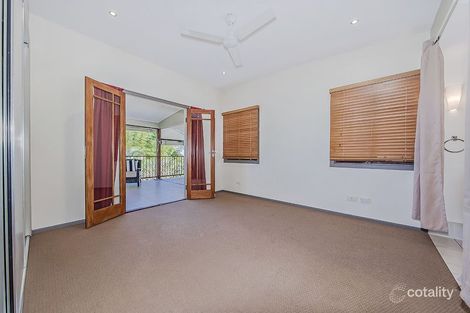 Property photo of 120 Melville Terrace Manly QLD 4179