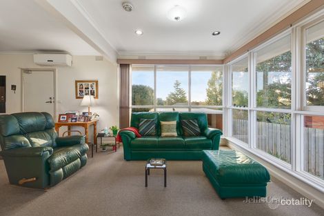 Property photo of 109 Marianne Way Mount Waverley VIC 3149