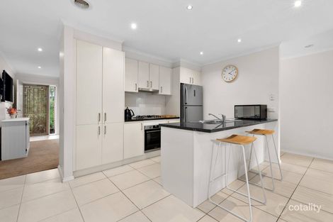 Property photo of 2/18 Lalor Crescent Sunbury VIC 3429