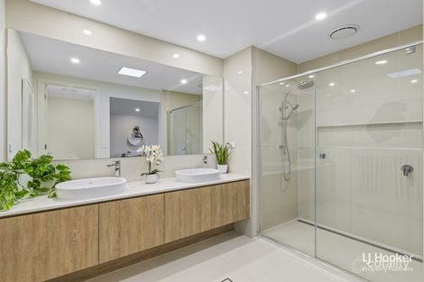 Property photo of 40 Brookbent Road Pallara QLD 4110