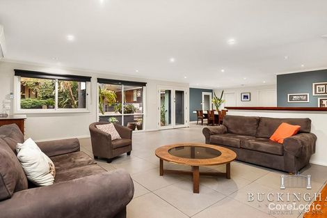 Property photo of 17 Heather Grove Briar Hill VIC 3088