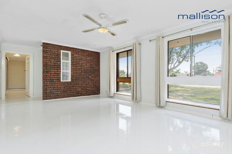 Property photo of 57 Lyrebird Way Thornlie WA 6108