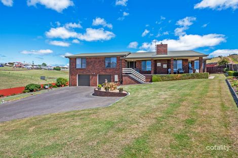 42 Pine Rd, Penguin, TAS 7316
