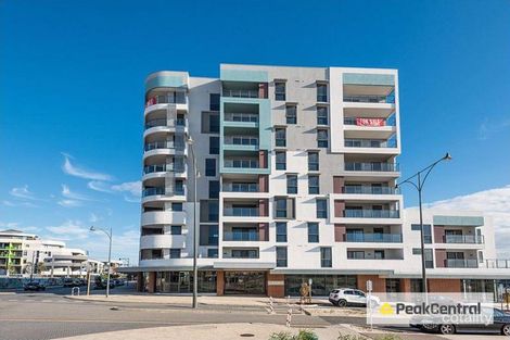 Property photo of 102/12 Junction Boulevard Cockburn Central WA 6164