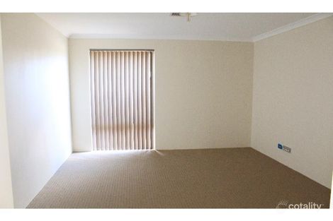 Property photo of 9 Hird Road Success WA 6164