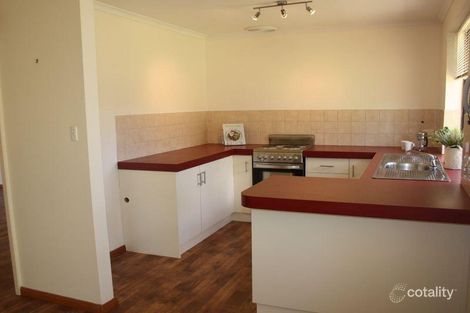 Property photo of 46 Berry Smith Drive Strathalbyn SA 5255