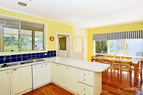 Property photo of 6 Myrtle Grove Blackburn VIC 3130