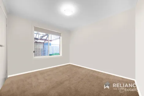 Property photo of 325 Heaths Road Werribee VIC 3030