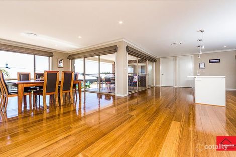 Property photo of 6 Blair Crescent Googong NSW 2620