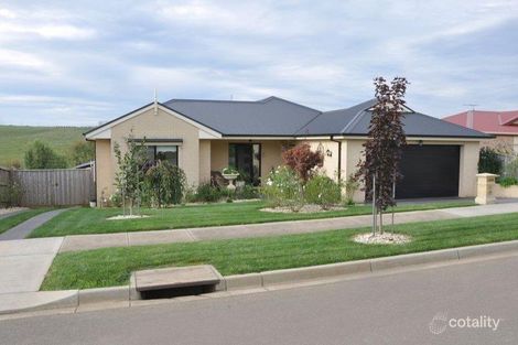 38 Grange Cres, Warragul, VIC 3820