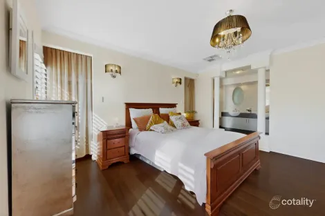 Property photo of 9 Sinagra Way Yangebup WA 6164