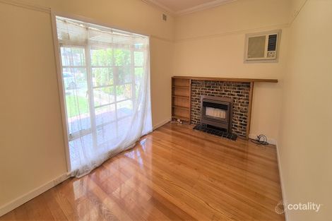 Property photo of 10 Sassella Street Bentleigh East VIC 3165